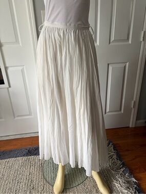 Women's White Maxi Skirt - Classic Flowing A-Line/ Size XS